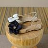 Zapatos de Mujer Serie de Flores Vintage Yingmeier con Punta Cerrada y Zapatos Abiertos con Piel de Vaca a Juego y Correa de Tres Puntos Sandalias Planas de Moda para Mujer