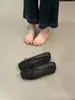Sapatos Femininos de Salto Baixo Verão 2026 Novo Estilo Vazados Trançados Respiráveis Tela de Rede Peixe Planos Rasos Sandálias Francesas Mary Jane