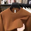 Suéter de malha masculino de manga comprida e gola redonda para outono e inverno, uma camada base grossa, leve e luxuosa com conteúdo de lã, em cores sólidas, perfeito para usar em camadas.