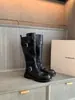 Versión de piel de vaca~Botines de cuero genuino vintage de media pantorrilla para mujer con hebilla de cinturón, elegantes botas de motociclista, nuevas botas Martin de tacón grueso para otoño e invierno
