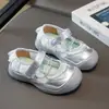 Sandálias Esportivas Estilo Ballet para Meninas Verão 2026 Novas Sapatos Infantis de Tela Sapatos Casuais Estilosos de Princesa para Meninas