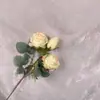 Rosa de Torre Simulada de 3 Cabezas Rama Única Escena de Boda Diseño Guía de Camino Arco Arreglo Floral Hogar Sala de Estar Centro Comercial Tienda Decoración