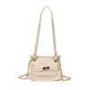 Bolso Pequeño Cuadrado de Cadena Moda Versátil Color Sólido Textura de Gama Alta Tendencia Simple Otoño Nuevo Bolso Cruzado de Nicho para Niños