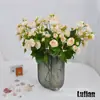 Arranjo de Flores Artificiais Rosa de 3 Galhos Multi-Cabeça Botão de Chá Flor Artificial Flor de Seda Sala de Estar Mesa de Jantar Entrada Decoração Suave Rosa de Botão Pequeno