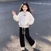 Nuevo Conjunto Casual de Dos Piezas para Niñas: Sudadera con Capucha Dulce y Linda y Pantalones de Pierna Ancha para Primavera y Otoño 2026