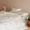 Conjunto de quatro peças rosa estilo princesa em algodão de fibra longa escovado espesso 100 fios, puro algodão com bordado totalmente em algodão, luxo leve