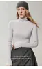 Suéter de punto de cuello alto estilo nuevo 100% cachemir Bai Cai Rong otoño/invierno 2026 nuevo jersey básico de punto acanalado ajustado
