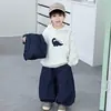 2271 Conjunto de 3 Peças Colete Primavera e Outono para Meninos 2026 Novo Estiloso Versão Coreana para Crianças Conjunto de Moletom e Calça Casual
