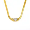 Moda Transfronteriza Europea y Americana Lujo Ligero Conjunto de Collar y Pulsera de Circonita Joyería Elegante de Acero de Titanio de Nicho Ins para Mujer