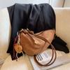 Bolsa Feminina Texturizada de Alto Padrão Transfronteiriça com Grande Capacidade, Novo Modelo 2026, Bolsa Transversal Retro Fosca de Nicho, Bolsa Dumpling para o Dia a Dia