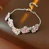 Pulsera Colgante Cuadrada Corazón Flor de Zircón Set Versátil de Lujo Ligero Nicho Joyería Exquisita de Moda para Mujeres con un Toque de Alta Gama