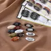 Comércio Exterior Diamante Imitação Formato Flor de Ameixa Oval Colorido Plástico Alfinete de Segurança Cabeça de Alfinete Feminino Anti-Exposição Fivela de Lenço