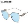 Gafas de Sol Serie Wings Jamie 7012 Moda para Mujer Nuevo Estilo Gafas de Sol Lente Plana con Cadena Gafas de Sol para Hombre