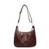 2026 Nova Bolsa de Ombro Única Retro de Grande Capacidade para o Dia a Dia Moda Versátil Casual Design de Nicho Bolsa Transversal com Corrente