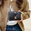 Carteira Horizontal Curta Minimalista Estilo Coreano Nova Cor Sólida com Alça 70% de Desconto Fivela com Zíper Curto Estilo Japonês
