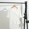 Camiseta de Seda de Gelo com Fio para Mulheres, Design Fino de Verão, Camiseta de Manga Curta de Nicho, Gola Assimétrica, Top com Borda de Cogumelo