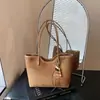 Bolso Tote para Mujer 2026 Modelo Nuevo, Bolso de Hombro Retro de Moda Versátil de Nicho, Bolso de Mano para Viajes Diarios para Mujer