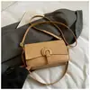 Bolsa de Hombro y Axila Versátil de Moda Nueva Elegante para Mujer 2025 Invierno Bolso Cruzado Pequeño Cuadrado Moderno