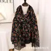 Bufanda Floral Estilo Étnico Retro, Bufanda de Seda Voile Protectora del Sol, Bufanda de Gasa Versátil Moda y Artística, Chal Cálido de Viaje