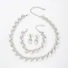 Conjunto de Pulseira Colar Brincos de Pérola Coreana de Luxo em Liga Acessórios Versáteis para Vestido de Noiva Moda Pequeno Fresco