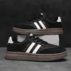 Populares tênis respiráveis Forrest Gump, tênis de treino alemão, sapatos masculinos, novos tênis casuais brancos versáteis para o verão de 2026