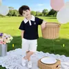 Conjunto de Verão Estilo College para Meninos e Meninas 2026 Nova Moda Infantil Camisa Polo Fashionable Conjunto de Duas Peças Combinando Irmãos