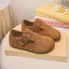 Zapatos Birkenstock para Niños 2026 Otoño Nuevo Estilo Moda para Niñas Versátiles de Cuero Versión Coreana Mocasines Retro Casuales para Niños