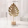 Adornos