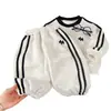 Conjunto de primavera y otoño para niños 2026 nueva moda moderno casual deportivo otoño elegante conjunto de dos piezas