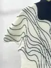 Camiseta de Manga Corta para Mujer de Venta Caliente en Vivo Ajustada Pequeño Diseño Rayas Elegante Commuter Miyake Top Verano