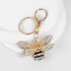 Llavero de Abeja Incrustado de Diamantes Aleación Insecto Llavero de Coche Colgante Lindo para Bolsa Llavero Femenino Transfronterizo