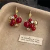 Pendientes de Zirconia para Año Nuevo con Aspecto de Alta Gama, Estilo Dulce y Fresco, Pequeños y Sencillos, Modernos y Versátiles, Aretes de Personalidad Única