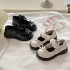 Sapatos Mary Jane Femininos com Laço 2026 Nova Moda Primavera e Outono Sapatos de Couro com Solado Macio Estilo Britânico Sapatos Baixos