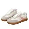 Zapatillas de entrenamiento alemanas para mujer 2026 otoño e invierno nuevas transpirables de punto volador casuales versátiles para estudiante zapatillas para correr