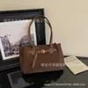Hebilla de cinturón estilo lujo, nueva colección otoño 2026, retro y moderna, a la moda y elegante, gran capacidad, bolso de hombro y bolso tote versátil