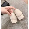 Zapatos tipo tabi de punta dividida estilo coreano Grape Mom para mujer, nuevo modelo 2026, piel genuina, tacón grueso, zapatos planos de ballet, zapatos de pezuña de cerdo