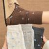 Calcetines Florales Pequeños para Mujer de Media Pantorrilla Serie Miu Estilo Retro Genial Versátiles Ins de Moda Retro Japonés Calcetines de Felpa