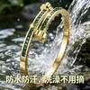 Pulseira de Aço Titânio para Mulheres, Pulseira de Diamante Verde de Dupla Fileira Banhada a Ouro em Aço Inoxidável 304, Joias Atacado Estilo Ins Europeu e Americano que Não Desbota