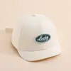 Súper Lindo Sombrero de Béisbol para Bebés de 1 a 3 Años con Letras de la Suerte, Gorra Infantil de Ala Corta, Sombrero de Sol de Verano, Transfronterizo