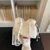 Transfronterizo 2026 Verano Nuevo Modelo Exquisito Diseño de Nicho Moda de Alta Gama Versátil Bolso de Hombro Cruzado Tipo Cubo