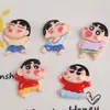 Pequenos Acessórios de Resina do Shin-Chan Desenho Animado Cola de Creme DIY Ímãs de Geladeira Presilhas de Cabelo Copo de Água Adesivos de Papelaria Atacado