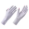 Guantes de seda helada para el sol al por mayor transfronterizos finos transpirables anti-ultravioleta para andar en coche eléctrico dedo