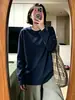 Camiseta de manga comprida de algodão puro solta de nicho com design avançado, peça base feminina versátil de cor sólida para primavera e outono