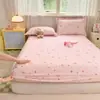 Funda de cama de algodón de nuevo estilo, sencilla, pequeña y fresca, funda de colchón de algodón Simmons, funda protectora, colcha a prueba de polvo, en vivo