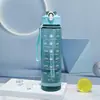 Garrafa de água esportiva transparente com canudo, resistente a altas temperaturas, com alça, copo de plástico com tampa de abrir, copo espacial, garrafa de água para atacado
