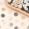 Botones de Concha Natural de Cuatro Agujeros, Bordes Finos, Tamaño Pequeño, Botones de Concha de Alta Gama para Camisas, Prendas de Punto y Accesorios de Ropa