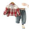 Conjunto de Primavera y Otoño para Niños 2025 Ropa Nueva y Elegante para Bebés Camisa de Manga Larga Conjunto de Tres Piezas Ropa Guapa para Niños Venta al por Mayor
