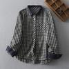 Foto Real de Camisa Xadrez Retrô com Lapelas Contrastantes, Casual e Versátil, Solta e Emagrecedora, Nova Camisa de Manga Longa de Outono
