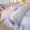 Juego de Ropa de Cama Coreano Estilo Princesa 100% Algodón Puro de Cuatro Piezas con Faldón de Cama, Juego de Sábana y Funda de Edredón de Tres Piezas, Ropa de Cama Femenina