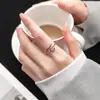 Anillo de Serpiente para Mujer Nicho Lujo Ligero Serpiente Gone Animal Anillo para Dedo Moda Simple Gancho Línea Serpiente Anillo Abierto para Dedo